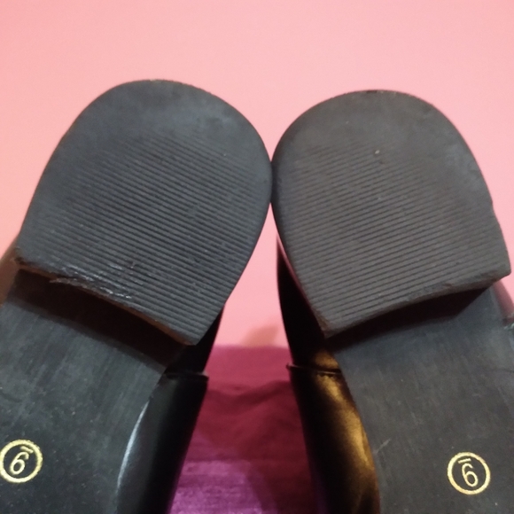 (Vegan) Etienne Black Chelsea 'Jensen' boot - size 9 (non-leather) - Picture 6 of 12